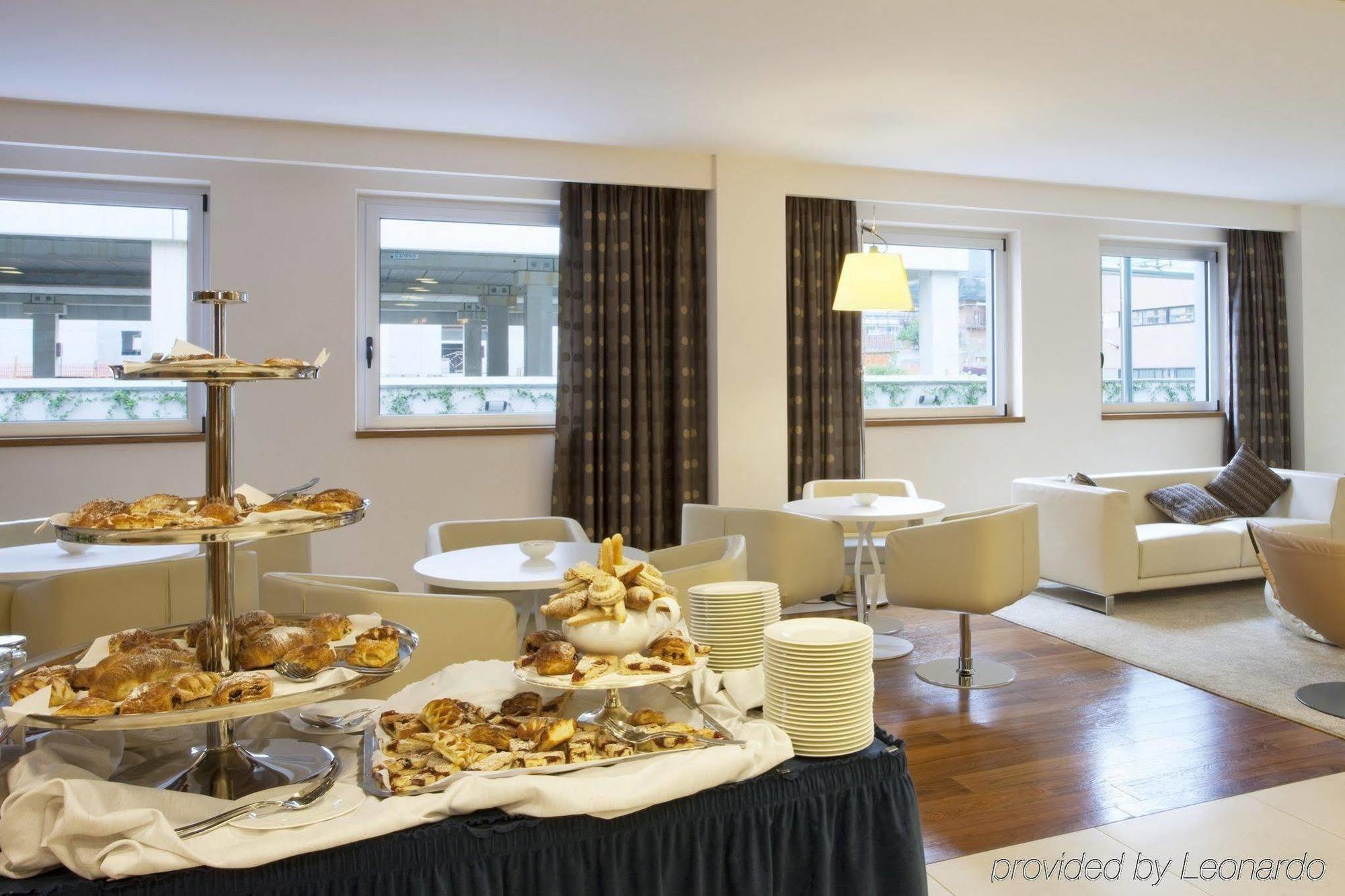 Holiday Inn Salerno-Cava De' Tirreni By Ihg Étterem fotó